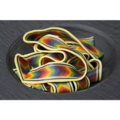 Regenbogenpapardelle